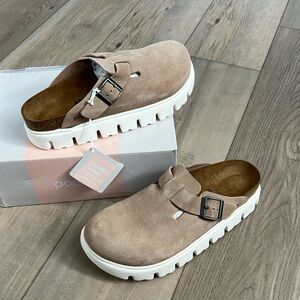 BIRKENSTOCK Papillio Boston Womens Chunky Clogs Sand
